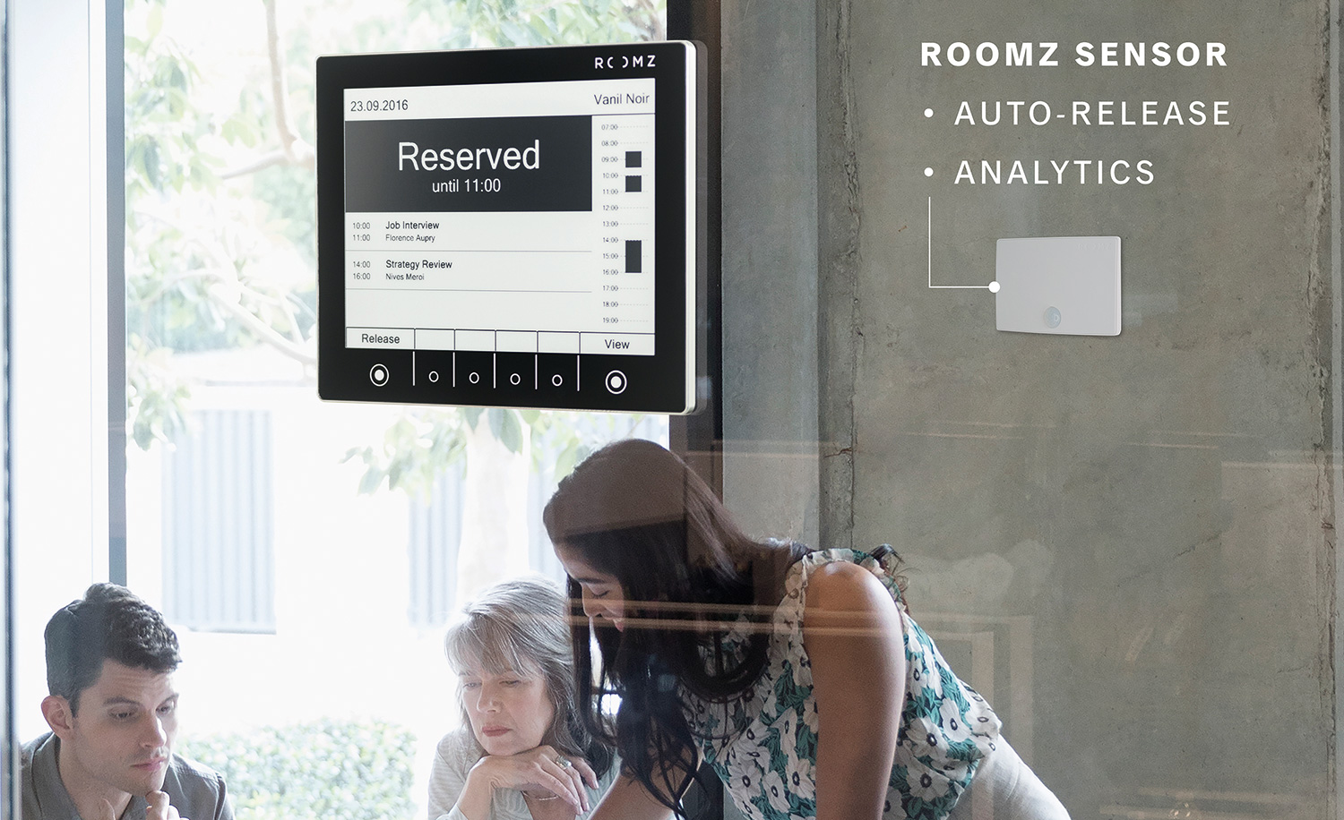 ROOMZ Sensor und ROOMZ Display für den Meetingraum